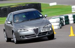 Alfa Romeo 147 Q2 3-Door 2007 года  (UK)